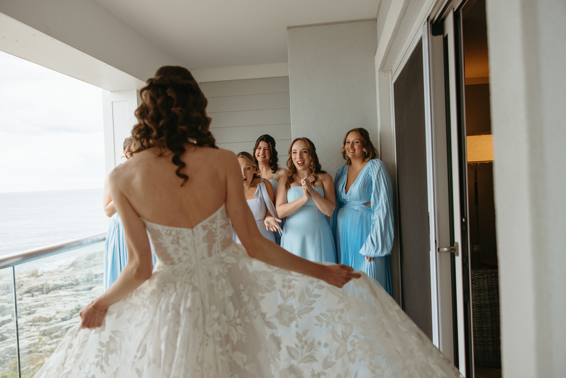 bridesmaid reaction photo at the cliff house maine 